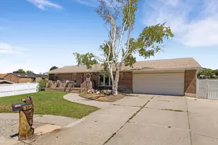 1489 E Verde Cir S, Sandy, UT 84093 - Photo 34