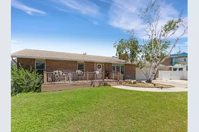 1489 E Verde Cir S, Sandy, UT 84093 - Photo 2