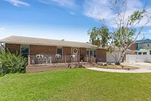 1489 E Verde Cir S, Sandy, UT 84093 - Photo 2