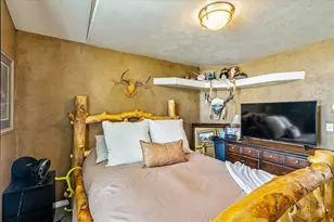 4382 S 5445 W, West Valley, UT 84120 - Photo 32