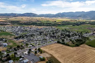 584 W 300 N, Hyrum, UT 84319 - Photo 46