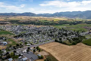584 W 300 N, Hyrum, UT 84319 - Photo 46