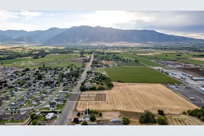 584 W 300 N, Hyrum, UT 84319 - Photo 48