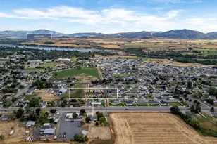 584 W 300 N, Hyrum, UT 84319 - Photo 44