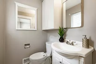 2562 E 3210 S, Salt Lake City, UT 84109 - Photo 20