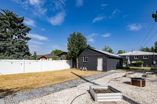 2562 E 3210 S, Salt Lake City, UT 84109 - Photo 48