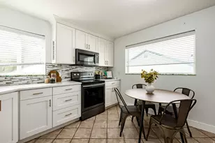 2562 E 3210 S, Salt Lake City, UT 84109 - Photo 14