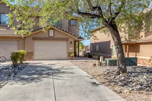 1000 E Bluffview Dr, Washington, UT 84780 - Photo 2