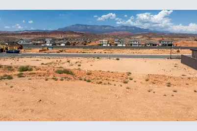3932 W 1570 S, Hurricane, UT 84737 - Photo 2