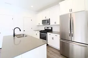 6667 W Skip Rock Rd, South Jordan, UT 84009 - Photo 8