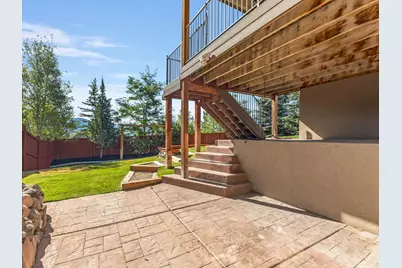 2138 E Eagle Crest Dr, Draper, UT 84020 - Photo 42