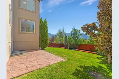 2138 E Eagle Crest Dr, Draper, UT 84020 - Photo 40