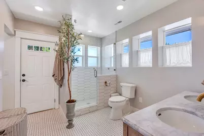 270 N 200 W, Lehi, UT 84043 - Photo 26
