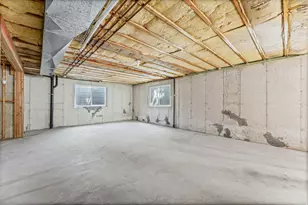 1198 W 4550 S, Riverdale, UT 84405 - Photo 26
