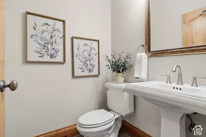 2508 Barker Pkwy, North Ogden, UT 84414 - Photo 24