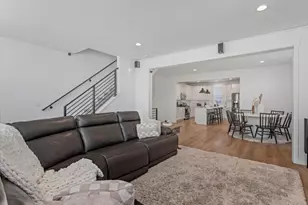 629 N Autumn Ash Cir W, Kaysville, UT 84037 - Photo 8