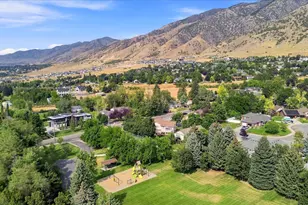 315 Edgewood Dr, Providence, UT 84332 - Photo 10