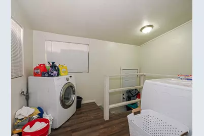 414 N 100 W, Tooele, UT 84074 - Photo 26