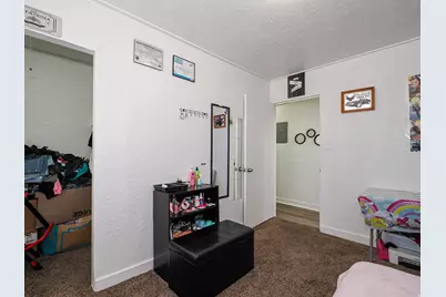 414 N 100 W, Tooele, UT 84074 - Photo 22