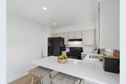4582 W Hummel Cir, Salt Lake City, UT 84118 - Photo 10