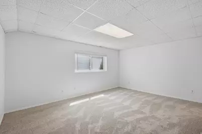 4582 W Hummel Cir, Salt Lake City, UT 84118 - Photo 30