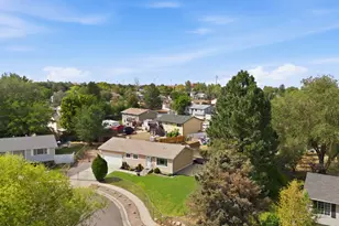 4582 W Hummel Cir, Salt Lake City, UT 84118 - Photo 38
