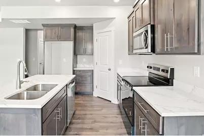 839 S 270 E #9, Smithfield, UT 84335 - Photo 6