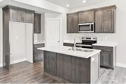 839 S 270 E #9, Smithfield, UT 84335 - Photo 4