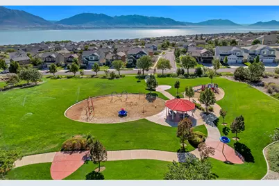 312 W Rocky Creek Way, Saratoga Springs, UT 84045 - Photo 22