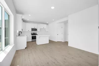 521 W 1850 N, Harrisville, UT 84404 - Photo 4