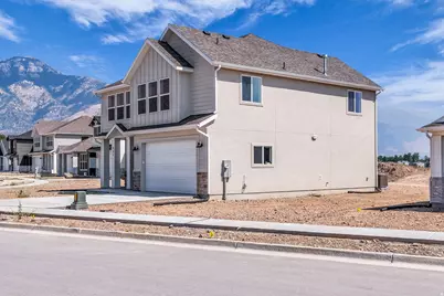 521 W 1850 N, Harrisville, UT 84404 - Photo 2