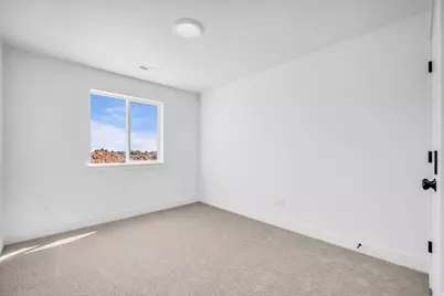521 W 1850 N, Harrisville, UT 84404 - Photo 12