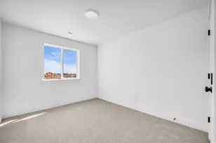 521 W 1850 N, Harrisville, UT 84404 - Photo 12
