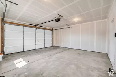 521 W 1850 N, Harrisville, UT 84404 - Photo 14