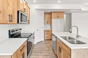 843 S 270 E, Smithfield, UT 84335 - Photo 2