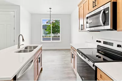 843 S 270 E #10, Smithfield, UT 84335 - Photo 6