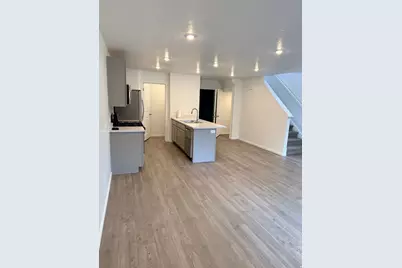 1798 N Blue Iris Ave #1061, Tooele, UT 84074 - Photo 6