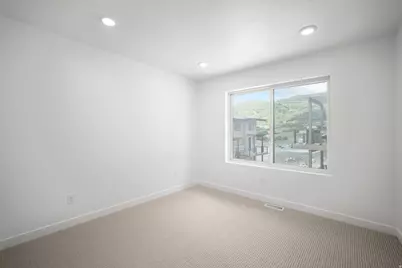 2002 W Pointe Dr #E3, Heber City, UT 84032 - Photo 16