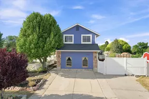 3090 W Meadow Green Way, West Jordan, UT 84088 - Photo 4
