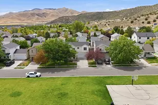 4066 E Parkers Pl, Eagle Mountain, UT 84005 - Photo 22