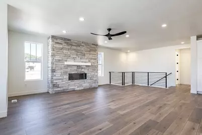 5978 N Fairview Dr #241, Heber City, UT 84032 - Photo 2