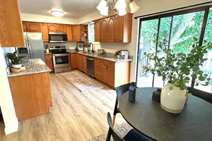 1370 E 5850 S, South Ogden, UT 84405 - Photo 14