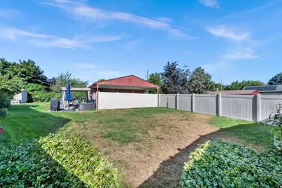 812 E Johnsonway Dr, Sandy, UT 84094 - Photo 20