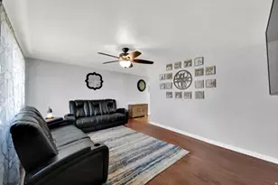 812 E Johnsonway Dr, Sandy, UT 84094 - Photo 8