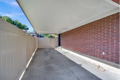 812 E Johnsonway Dr, Sandy, UT 84094 - Photo 26