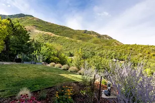 4501 E Wyndom Ct S, Salt Lake City, UT 84108 - Photo 46