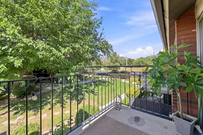 1243 E Cottonwood Hills Dr, Sandy, UT 84094 - Photo 30