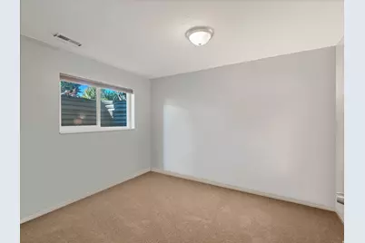 2047 E Village Point Way, Sandy, UT 84093 - Photo 4
