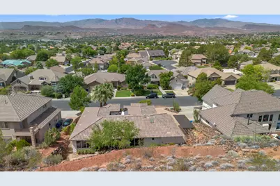 136 N Shadow Point Dr, Saint George, UT 84770 - Photo 38