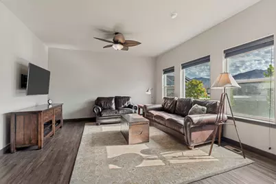 2358 N 330 W, Tooele, UT 84074 - Photo 6